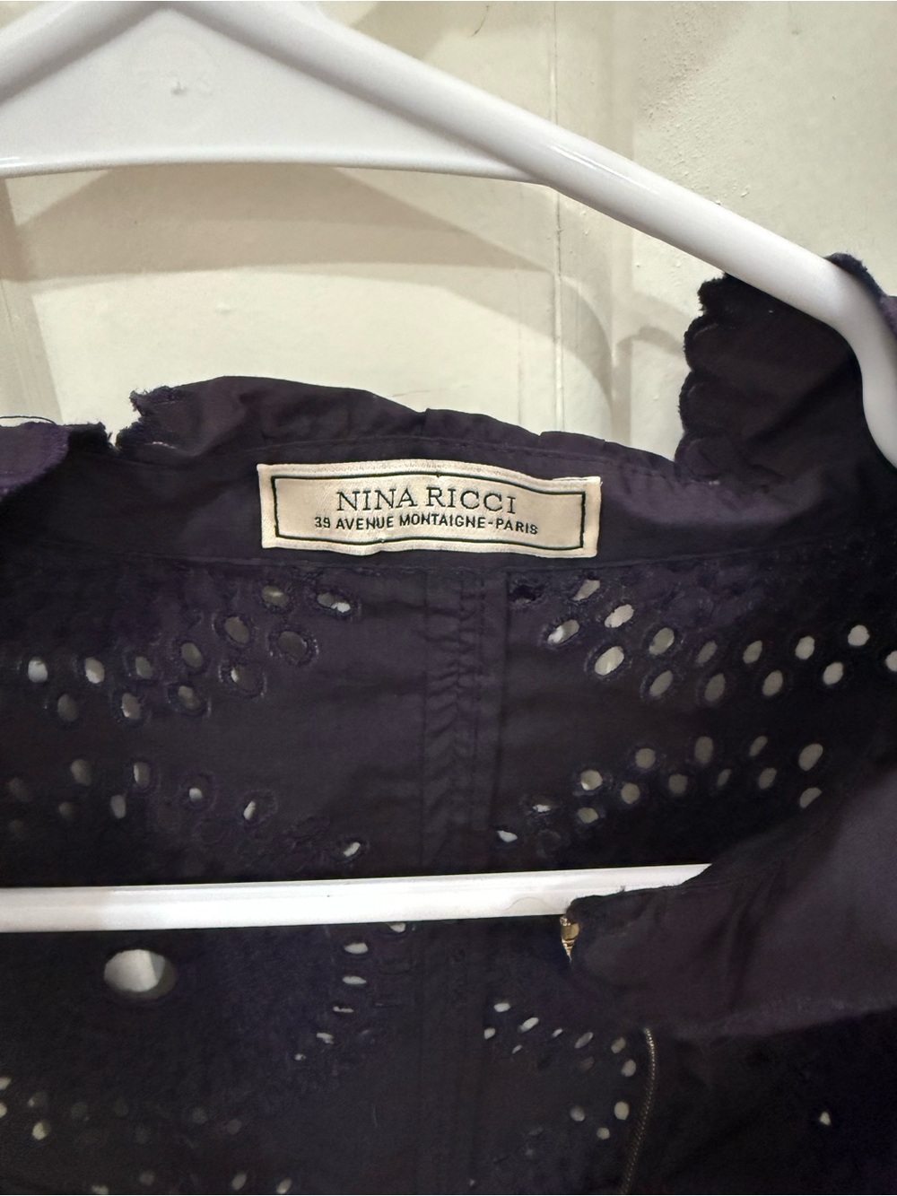 Rare Nina Ricci Eyelet Cotton Blouse Top 38 US 6 Purple White 1/4 Zip Paris - Picture 3 of 4